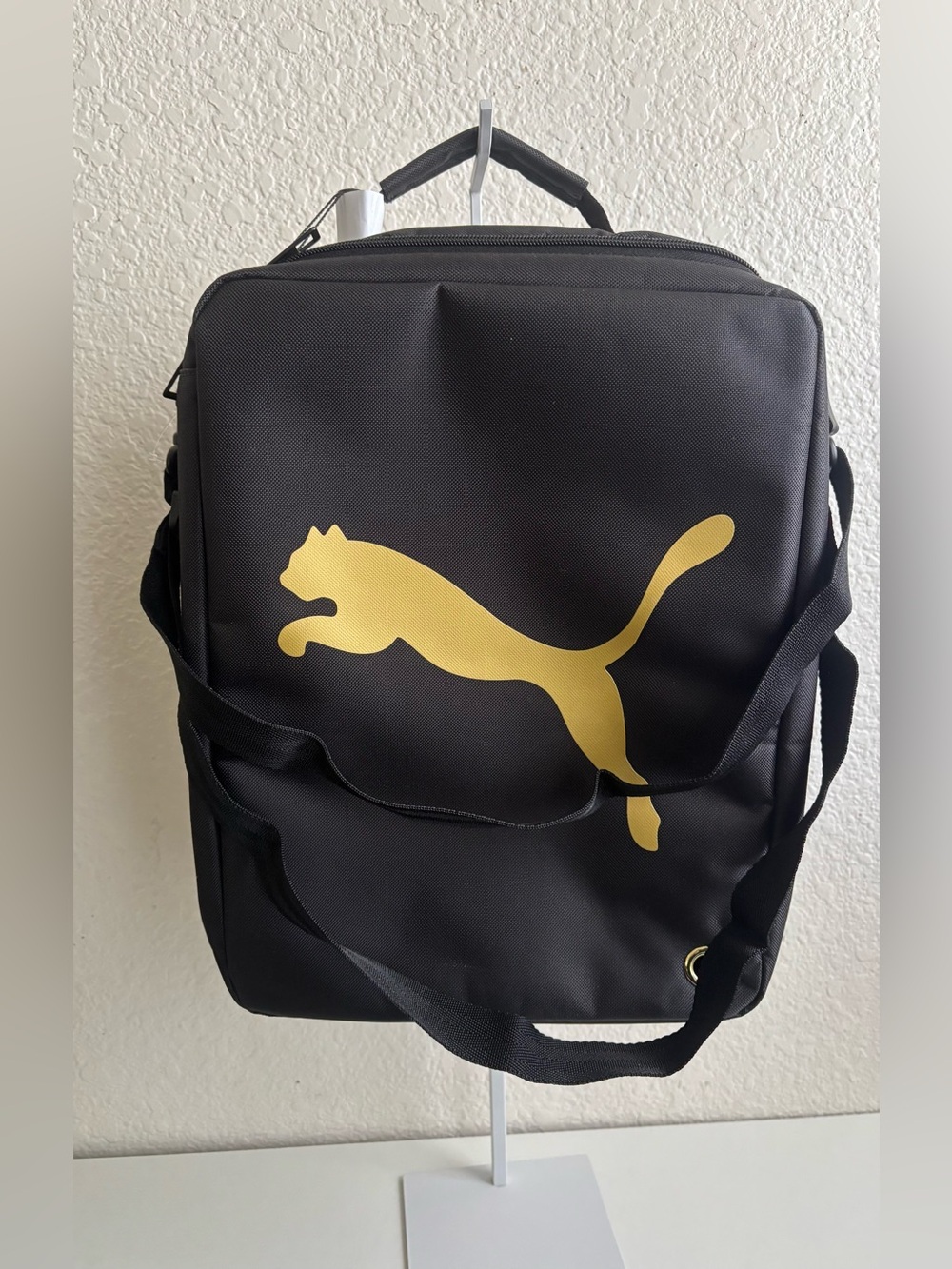 Puma Prowl Shoe Bag with Gold Puma Logo